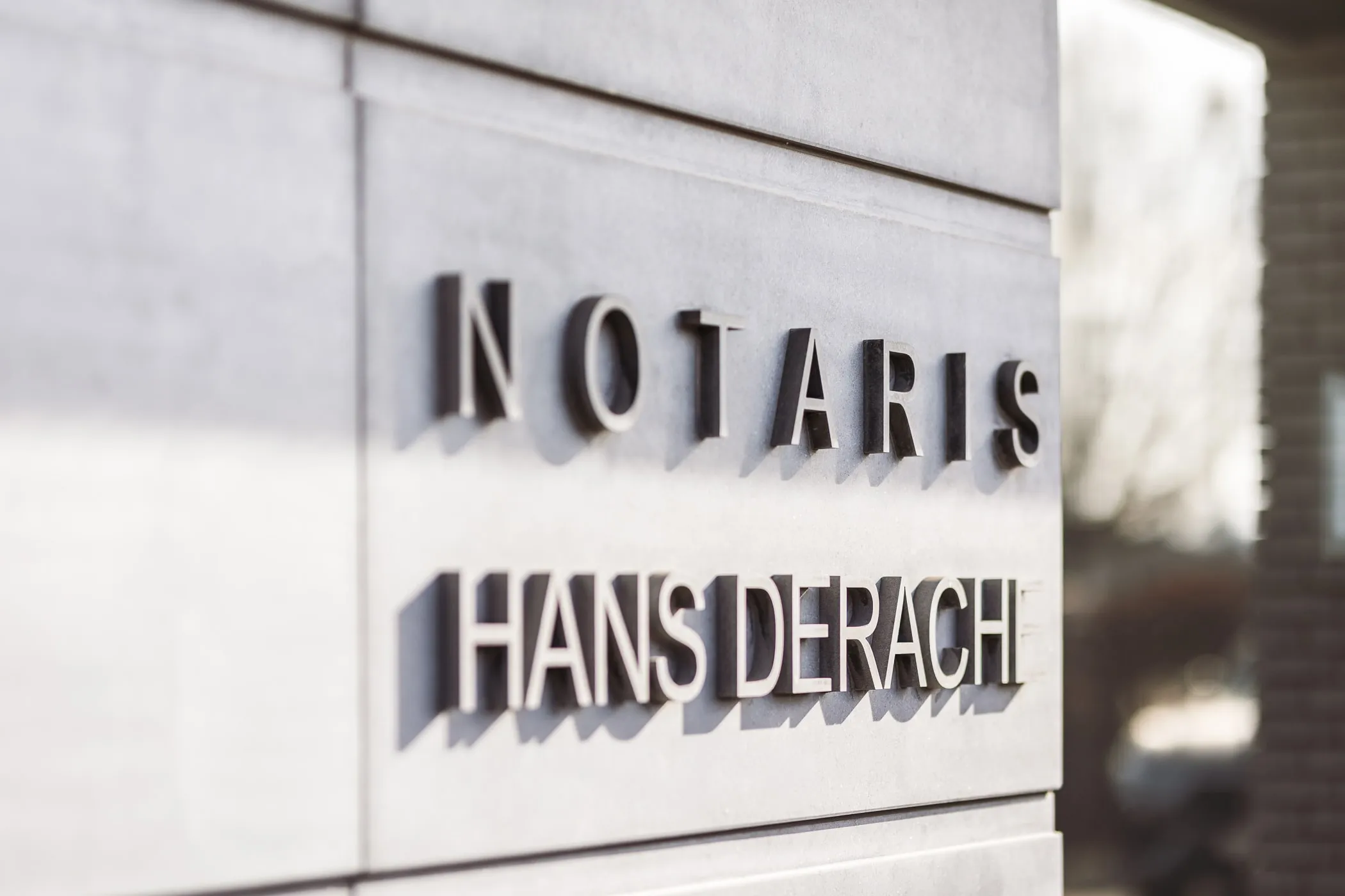 Derache, Kusters & Vangoitsenhoven, geassocieerde notarissen 